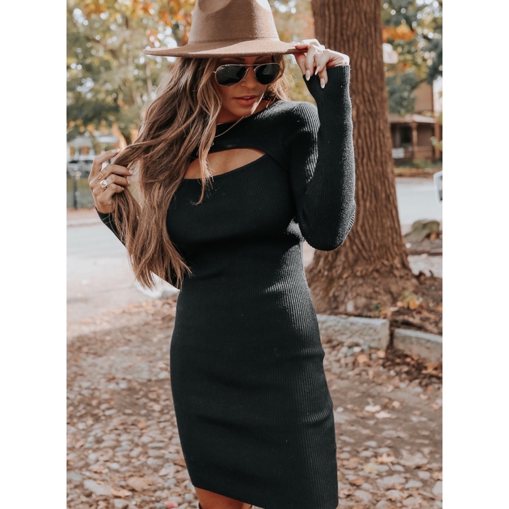 MAGNOLIA: Magnolia Boutique Sweater Dress - Picture 2 of 8